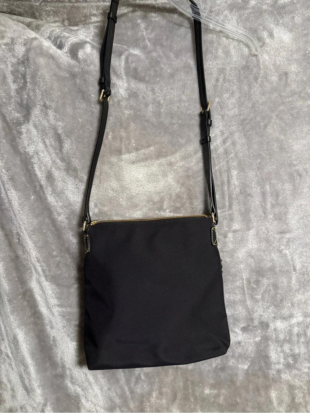 NWOT Dooney & Bourke Black Crossbody Bag - Picture 2 of 7